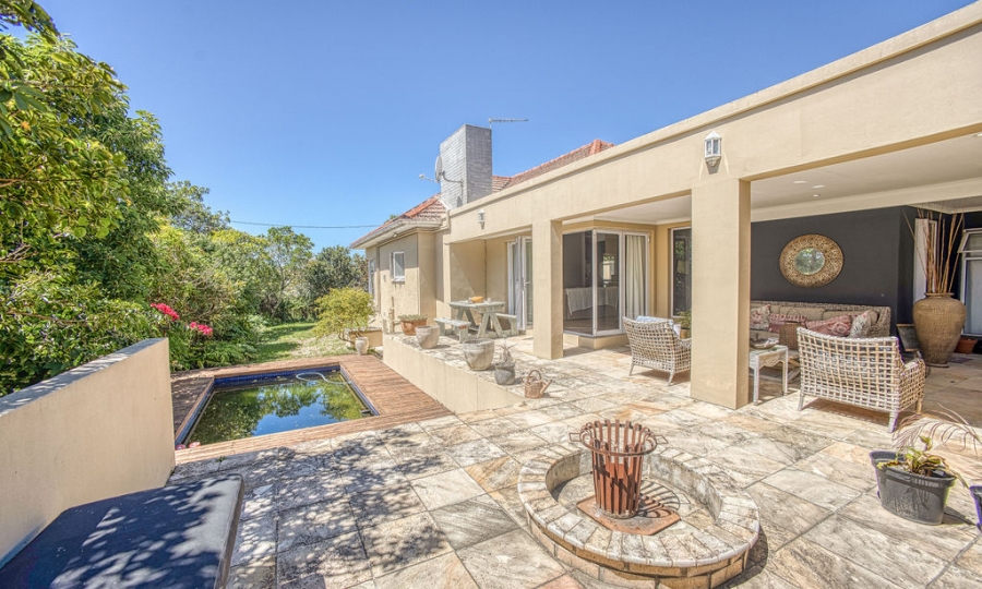 4 Bedroom Property for Sale in Bonnie Doone Eastern Cape